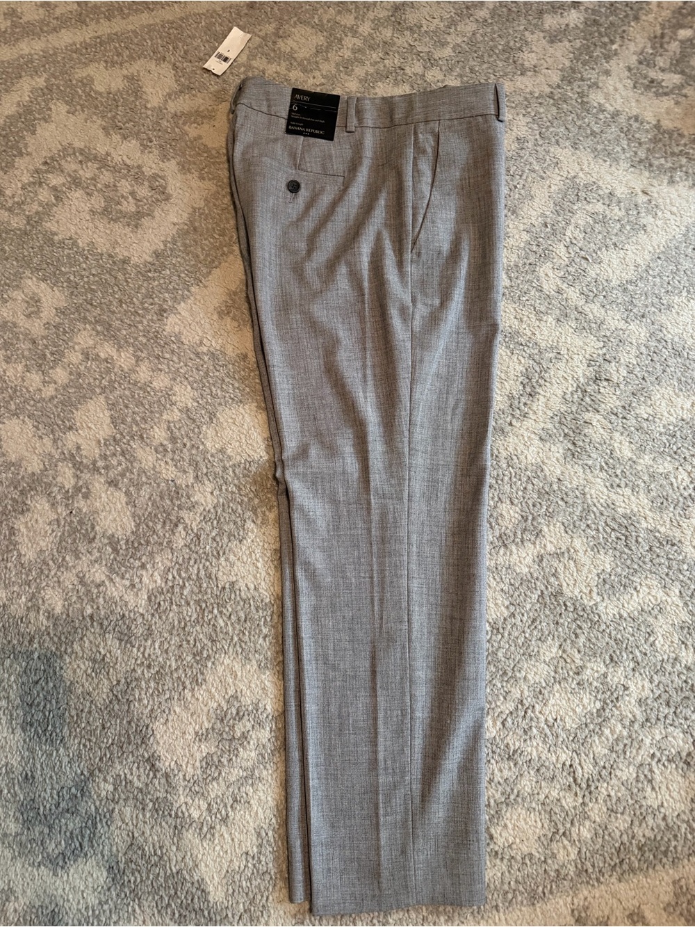 NWT Banana Republic Avery Ankle Pant in Gray